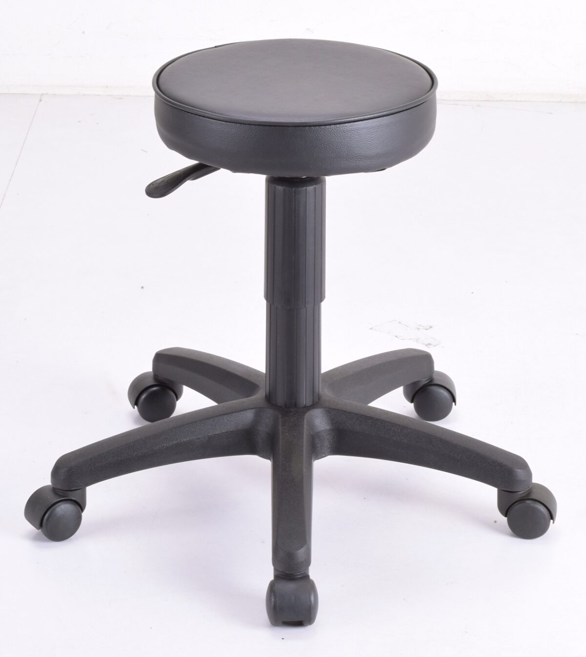 STOOL 3